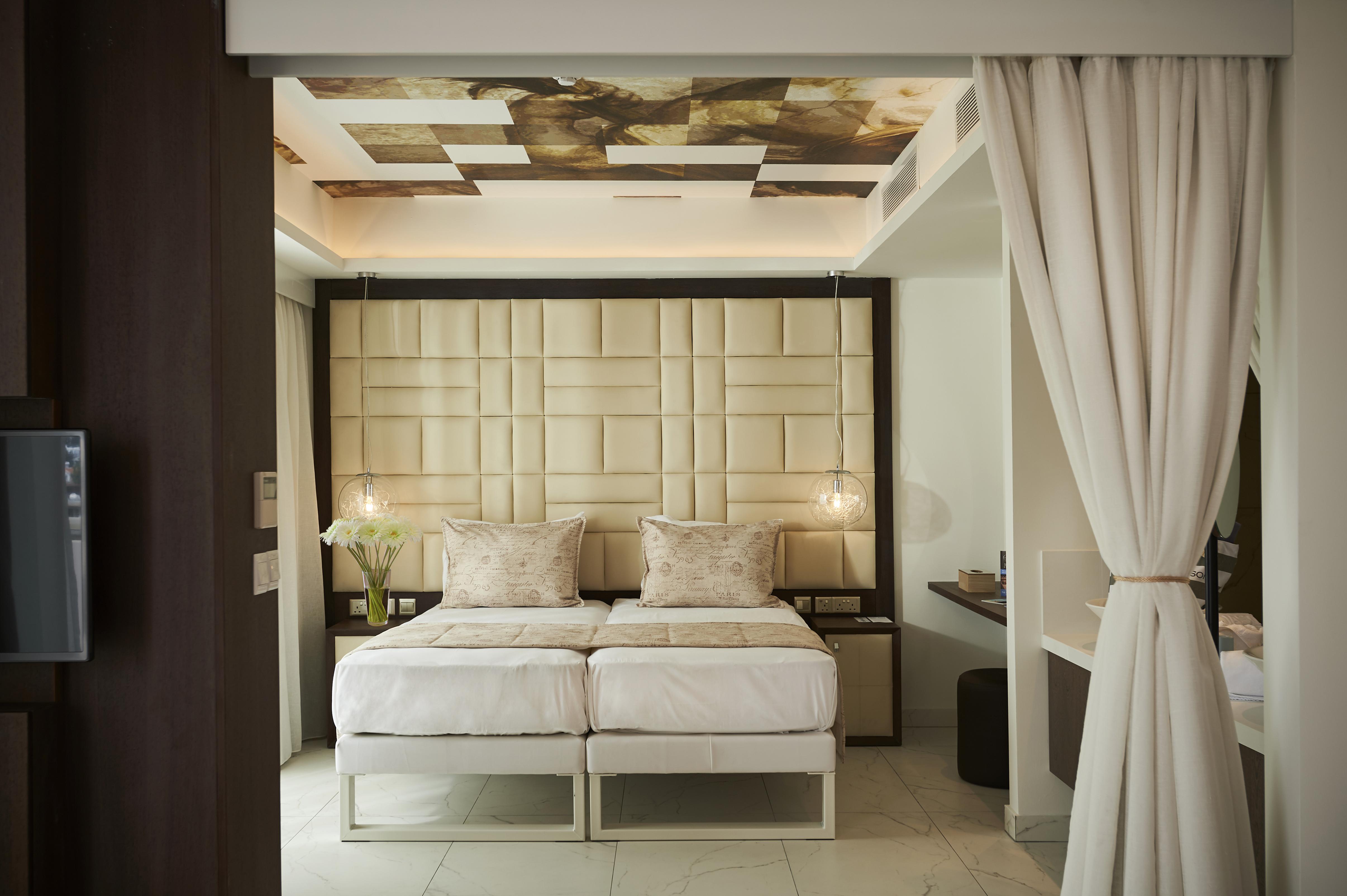 King Jason Paphos - Designed For Adults By Louis Hotels 외부 사진