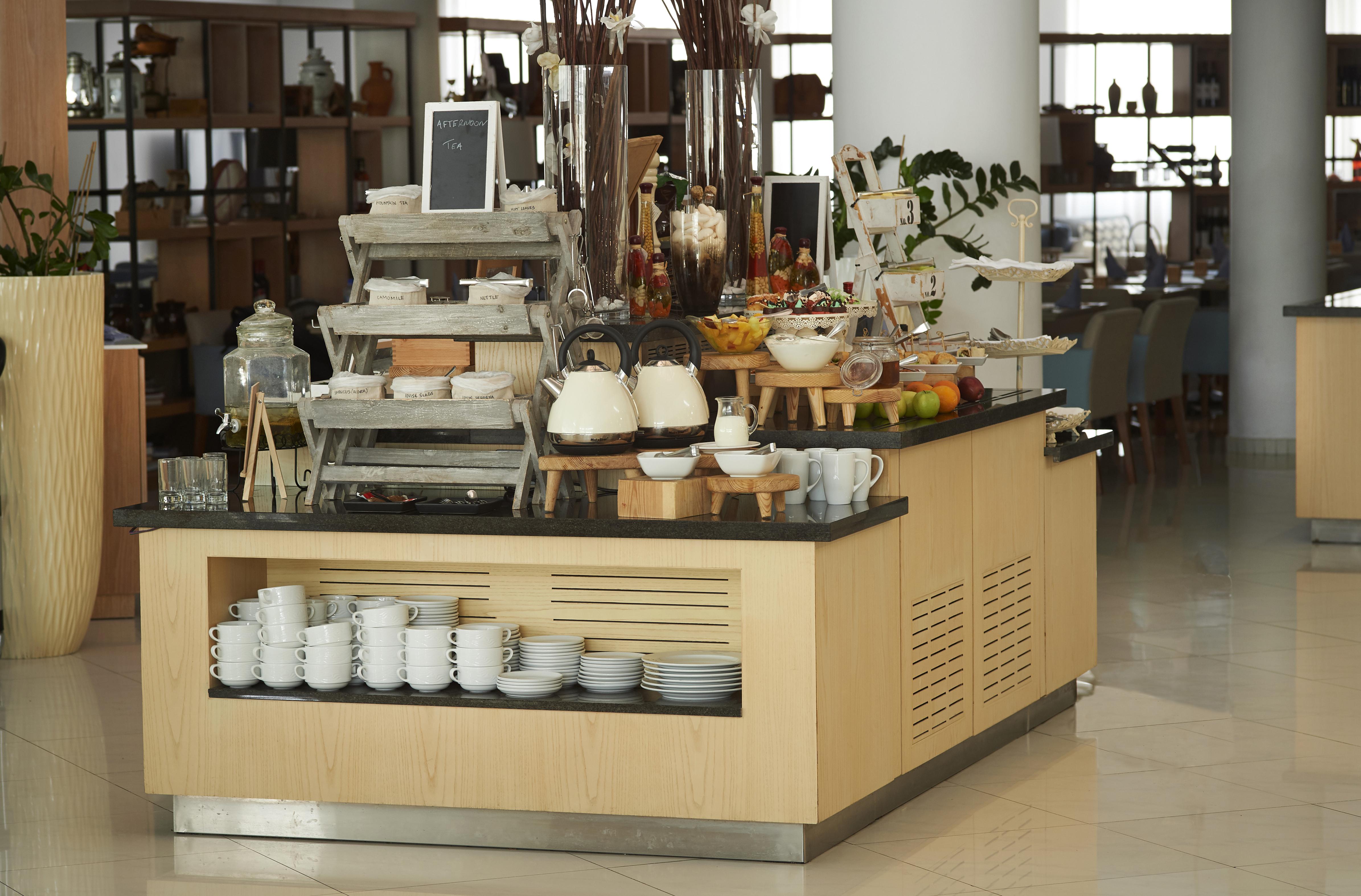 King Jason Paphos - Designed For Adults By Louis Hotels 외부 사진