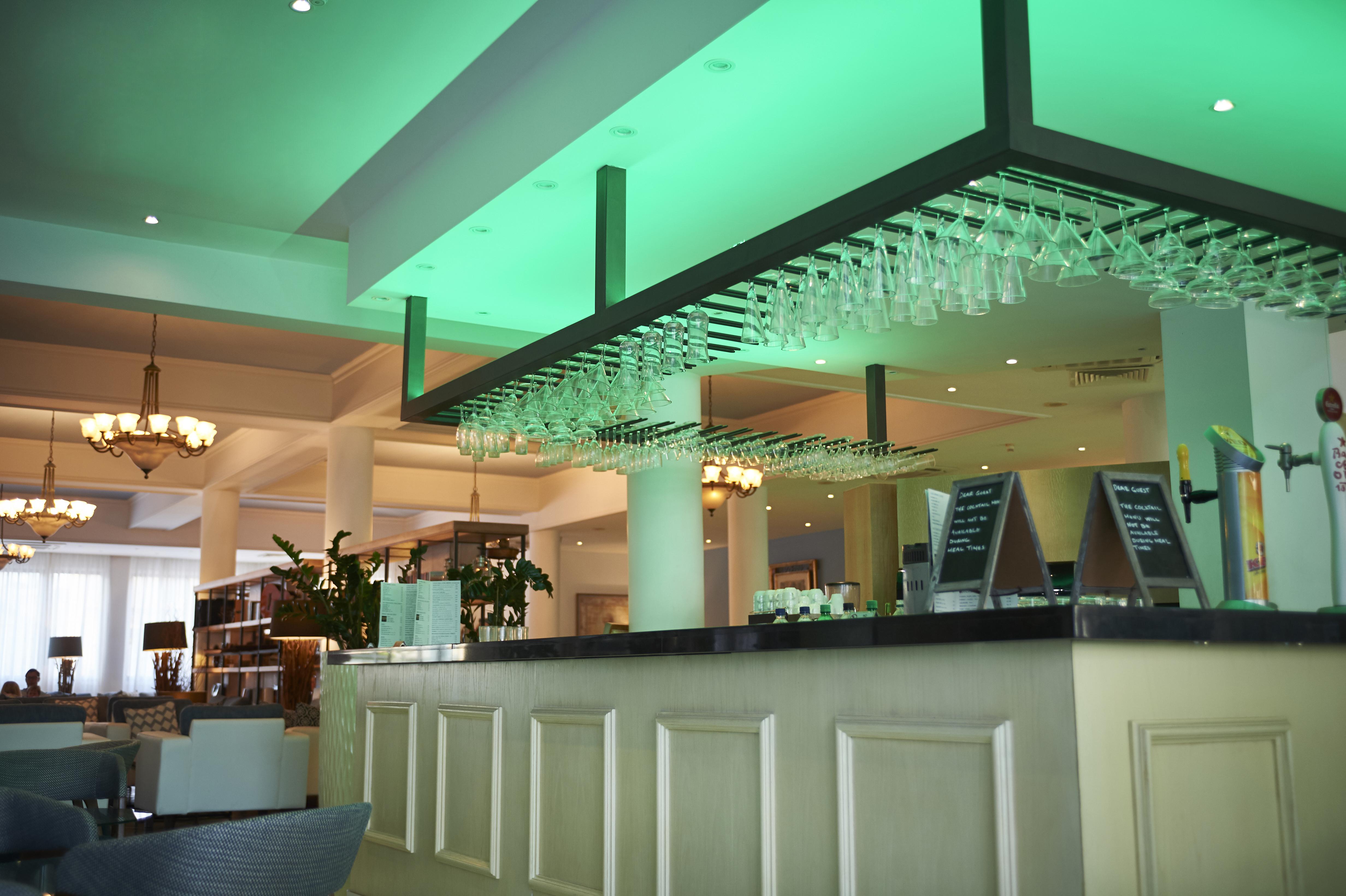 King Jason Paphos - Designed For Adults By Louis Hotels 외부 사진