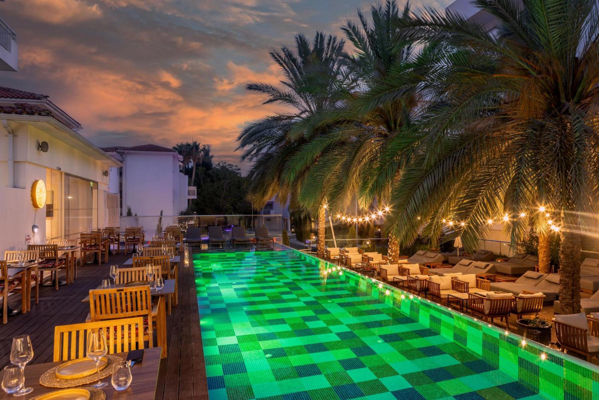 King Jason Paphos - Designed For Adults By Louis Hotels 외부 사진
