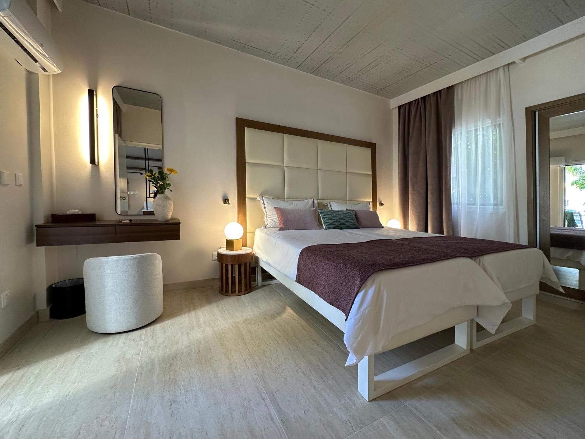 King Jason Paphos - Designed For Adults By Louis Hotels 외부 사진